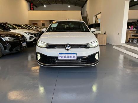 VOLKSWAGEN Virtus 1.0 4P 200 TSI FLEX HIGHLINE AUTOM�TICO, Foto 2