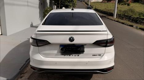 VOLKSWAGEN Virtus 1.4 4P 250 TSI EXCLUSIVE AUTOM�TICO, Foto 3