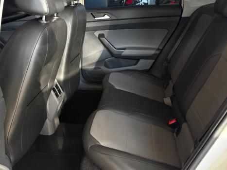 VOLKSWAGEN Virtus 1.0 4P 200 TSI FLEX HIGHLINE AUTOM�TICO, Foto 9