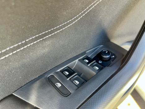 VOLKSWAGEN Virtus 1.4 4P 250 TSI EXCLUSIVE AUTOM�TICO, Foto 25