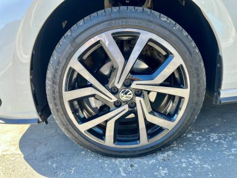 VOLKSWAGEN Virtus 1.4 4P 250 TSI EXCLUSIVE AUTOM�TICO, Foto 28