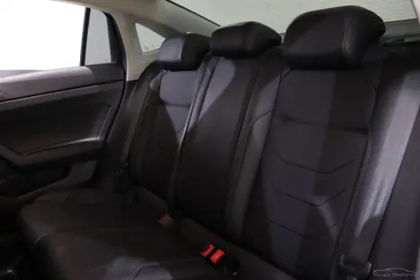VOLKSWAGEN Virtus 1.0 4P 200 TSI FLEX COMFORTLINE AUTOM�TICO, Foto 8