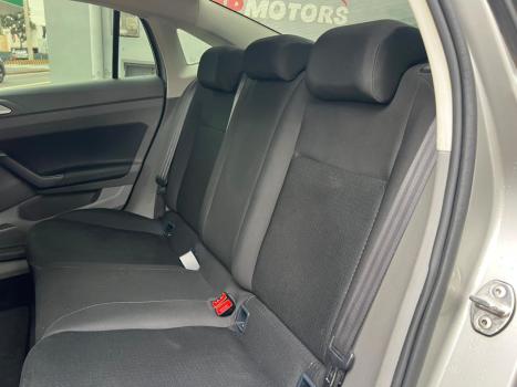 VOLKSWAGEN Virtus 1.0 4P 200 TSI FLEX COMFORTLINE AUTOM�TICO, Foto 9