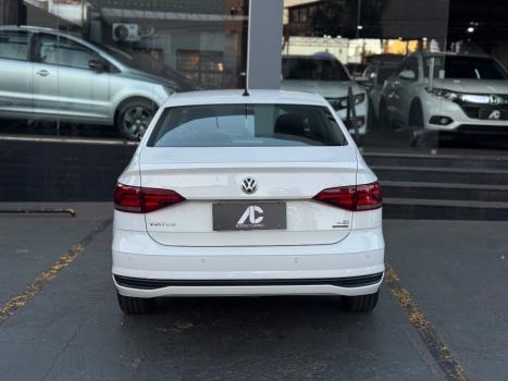 VOLKSWAGEN Virtus 1.6 4P MSI FLEX AUTOM�TICO, Foto 4