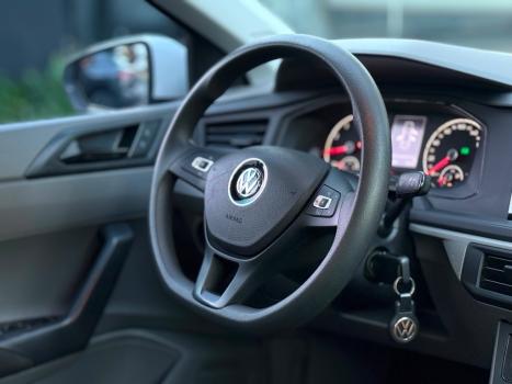 VOLKSWAGEN Virtus 1.6 4P MSI FLEX AUTOM�TICO, Foto 9