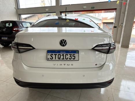 VOLKSWAGEN Virtus 1.0 4P 170 TSI, Foto 5