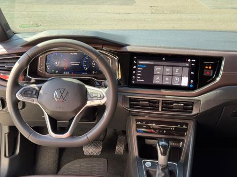 VOLKSWAGEN Virtus 1.0 4P 200 TSI FLEX HIGHLINE AUTOM�TICO, Foto 8