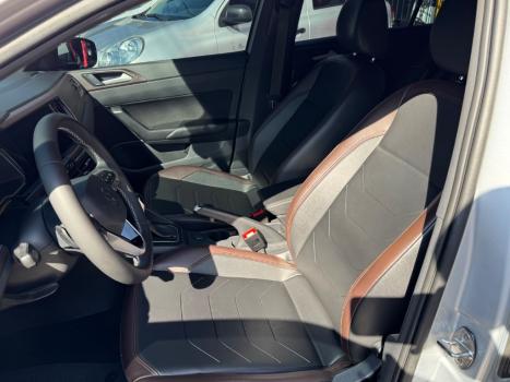 VOLKSWAGEN Virtus 1.0 4P 200 TSI FLEX HIGHLINE AUTOM�TICO, Foto 9