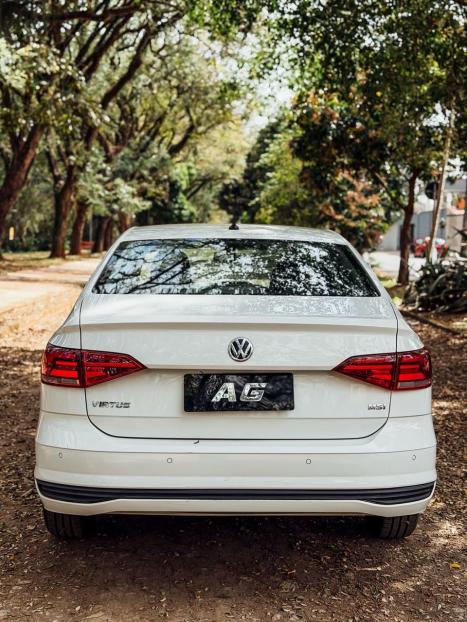VOLKSWAGEN Virtus 1.6 4P MSI FLEX AUTOM�TICO, Foto 11