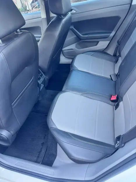 VOLKSWAGEN Virtus 1.0 4P 200 TSI FLEX COMFORTLINE AUTOM�TICO, Foto 7