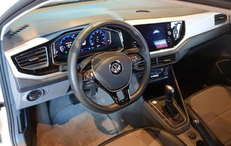 VOLKSWAGEN Virtus 1.0 4P 200 TSI FLEX HIGHLINE AUTOM�TICO, Foto 4