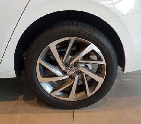 VOLKSWAGEN Virtus 1.0 4P 200 TSI FLEX HIGHLINE AUTOM�TICO, Foto 8