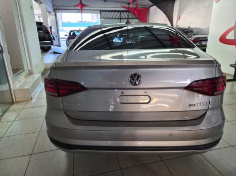 VOLKSWAGEN Virtus 1.0 4P 200 TSI FLEX COMFORTLINE AUTOMÁTICO, Foto 6