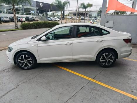 VOLKSWAGEN Virtus 1.0 4P 200 TSI FLEX COMFORTLINE AUTOMÁTICO, Foto 9