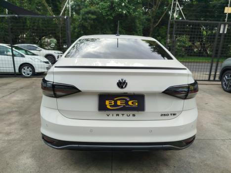 VOLKSWAGEN Virtus 1.4 4P 250 TSI EXCLUSIVE AUTOMÁTICO, Foto 5