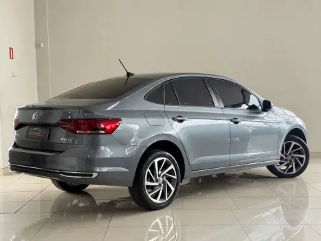 VOLKSWAGEN Virtus 1.0 4P 200 TSI FLEX HIGHLINE AUTOMÁTICO, Foto 3