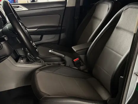 VOLKSWAGEN Virtus 1.0 4P 200 TSI FLEX HIGHLINE AUTOMÁTICO, Foto 9