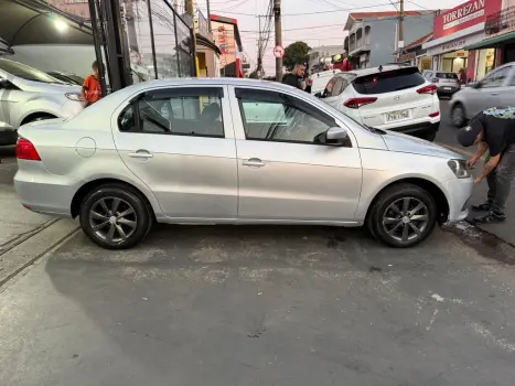 VOLKSWAGEN Voyage 1.0 4P TRENDLINE FLEX, Foto 3 VOLKSWAGEN Voyage 1.0 4P TRENDLINE FLEX, Foto 3