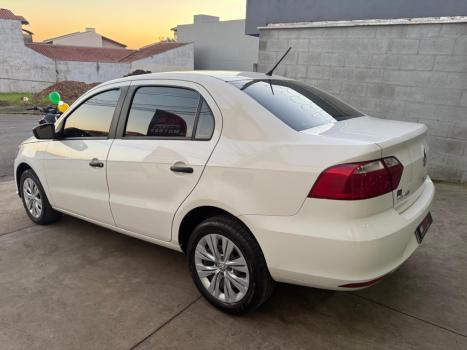 VOLKSWAGEN Voyage 1.6 4P FLEX, Foto 2