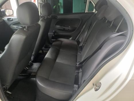 VOLKSWAGEN Voyage 1.0 4P FLEX, Foto 9