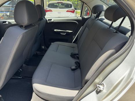 VOLKSWAGEN Voyage 1.0 4P FLEX, Foto 8