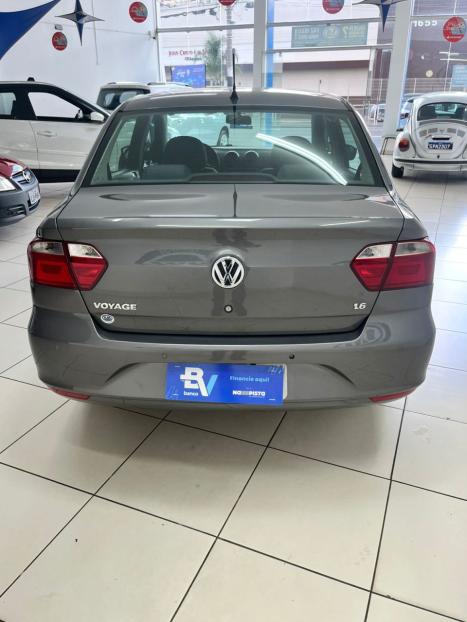 VOLKSWAGEN Voyage 1.6 4P COMFORTLINE FLEX, Foto 7