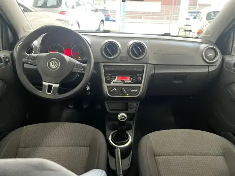 VOLKSWAGEN Voyage 1.6 4P COMFORTLINE FLEX, Foto 12