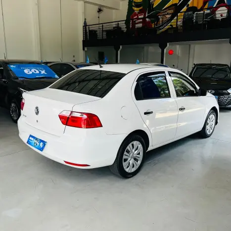 VOLKSWAGEN Voyage 1.0 4P FLEX, Foto 4