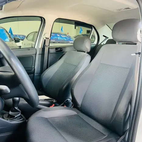 VOLKSWAGEN Voyage 1.0 4P FLEX, Foto 10