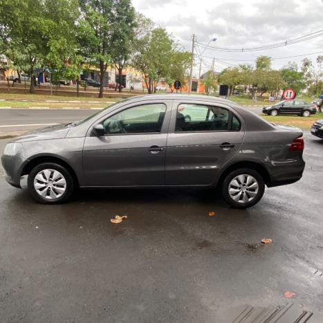 VOLKSWAGEN Voyage 1.6 4P FLEX HIGHLINE, Foto 2