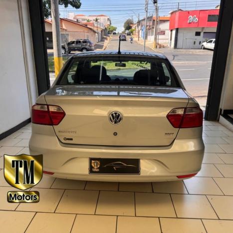 VOLKSWAGEN Voyage 1.6 4P FLEX, Foto 4