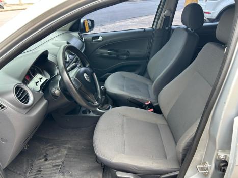 VOLKSWAGEN Voyage 1.6 4P FLEX, Foto 9