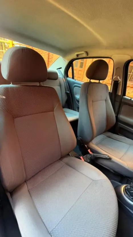 VOLKSWAGEN Voyage 1.0 4P FLEX, Foto 10