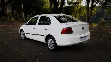VOLKSWAGEN Voyage 1.0 4P FLEX, Foto 4