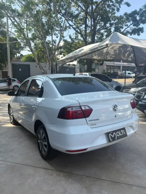 VOLKSWAGEN Voyage 1.6 4P CITY FLEX, Foto 4