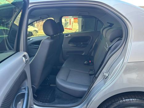 VOLKSWAGEN Voyage 1.6 4P COMFORTLINE FLEX, Foto 13
