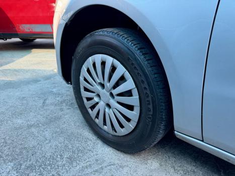 VOLKSWAGEN Voyage 1.0 4P FLEX, Foto 3