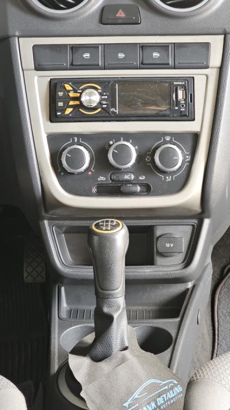 VOLKSWAGEN Voyage 1.0 4P FLEX, Foto 6
