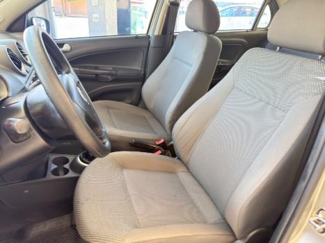 VOLKSWAGEN Voyage 1.6 4P FLEX, Foto 8