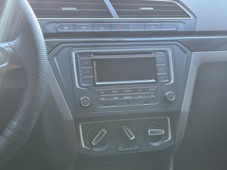 VOLKSWAGEN Voyage , Foto 15
