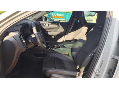 VOLVO C40 P8 4P TWIN ULTIMATE ELETRIC RECHARGE, Foto 11