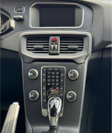 VOLVO V40 2.0 4P T4 KINETIC TURBO AUTOM�TICO, Foto 4