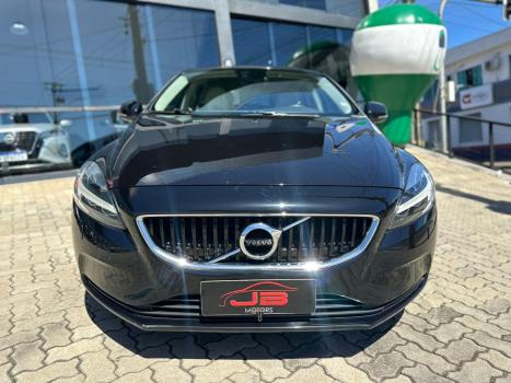 VOLVO V40 2.0 4P T4 MOMENTUM TURBO AUTOM�TICO, Foto 1