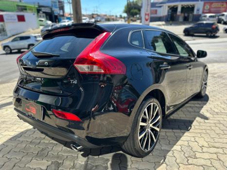 VOLVO V40 2.0 4P T4 MOMENTUM TURBO AUTOM�TICO, Foto 3
