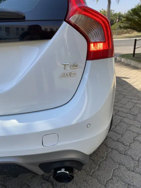 VOLVO V60 3.0 24V T6 R DESIGN TURBO AUTOMTICO, Foto 9