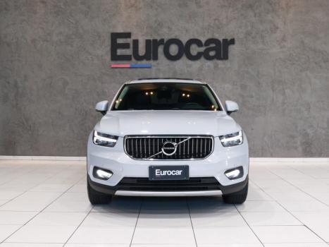 VOLVO XC40 1.5 16V 4P T5 RECHARGE H�BRIDO INSCRIPTION GEARTRONIC AUTOM�TICO, Foto 2