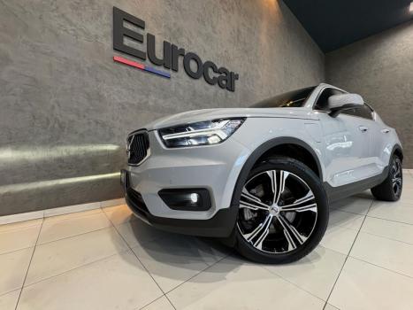 VOLVO XC40 1.5 16V 4P T5 RECHARGE H�BRIDO INSCRIPTION GEARTRONIC AUTOM�TICO, Foto 6