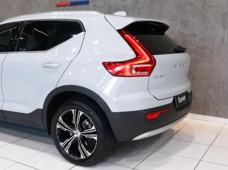 VOLVO XC40 1.5 16V 4P T5 RECHARGE H�BRIDO INSCRIPTION GEARTRONIC AUTOM�TICO, Foto 7