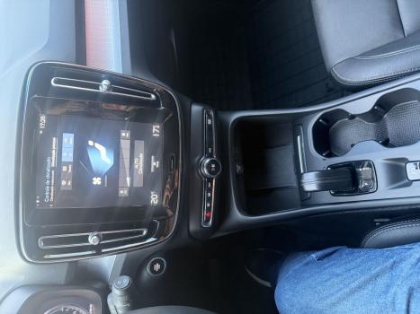 VOLVO XC40 1.5 16V 4P T5 RECHARGE HÍBRIDO MOMENTUM GEARTRONIC AUTOMÁTICO, Foto 18