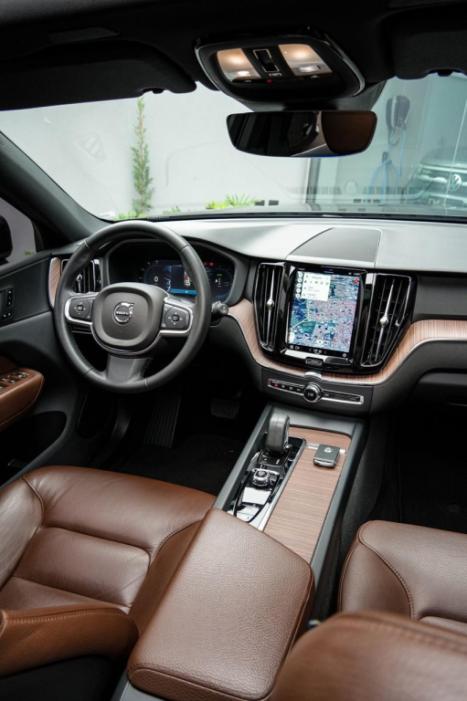 VOLVO XC60 2.0 16V 4P T8 RECHARD INSCRIPTION EXPRESSION AWD GEARTRONIC AUTOMTICO, Foto 8